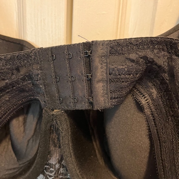 Delta Burke size 40D underwire bra - Picture 11 of 12